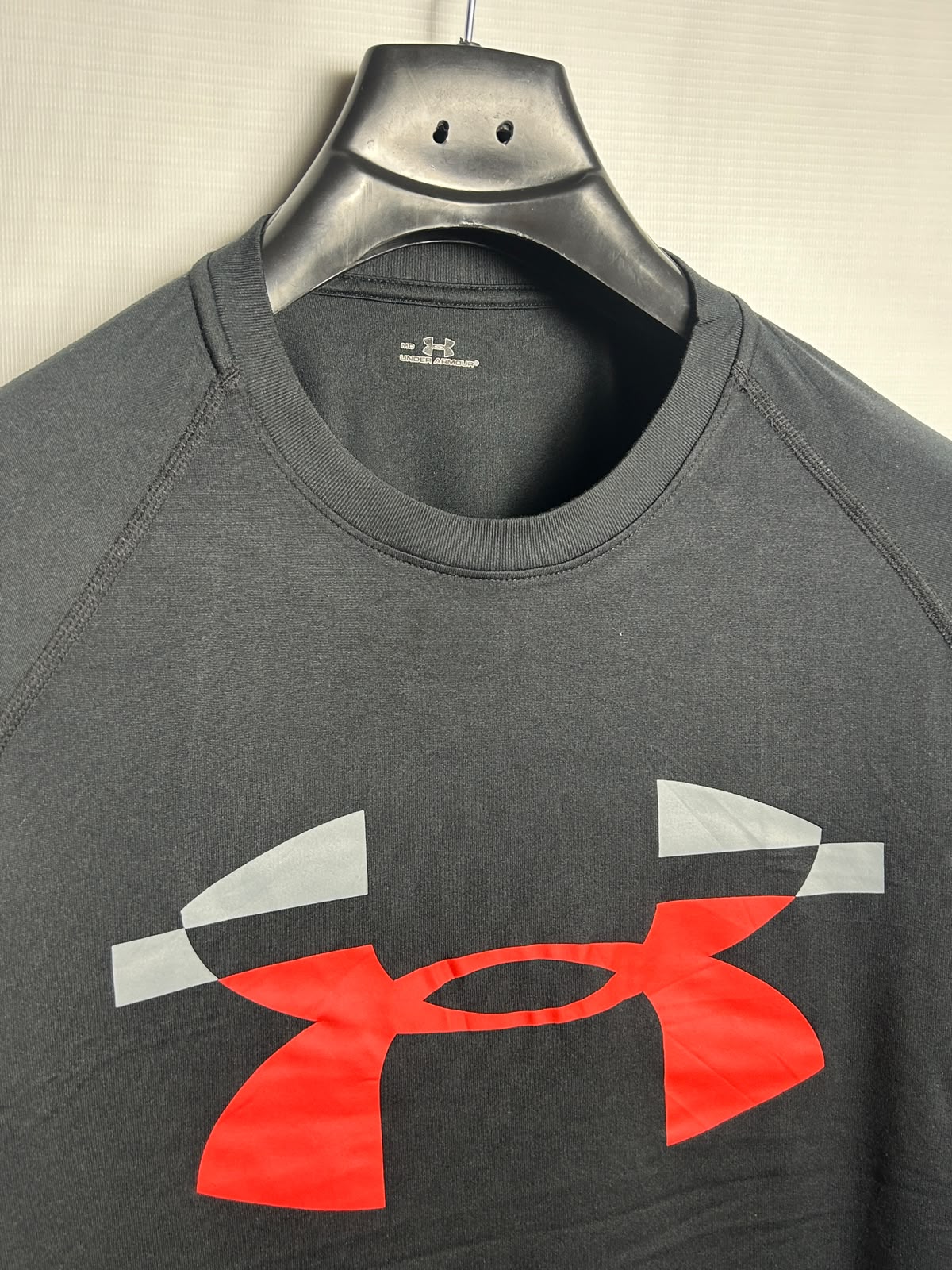 Under Armour Big Logo Round Neck - Medium