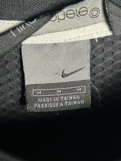 Nike Black Round Neck - Medium