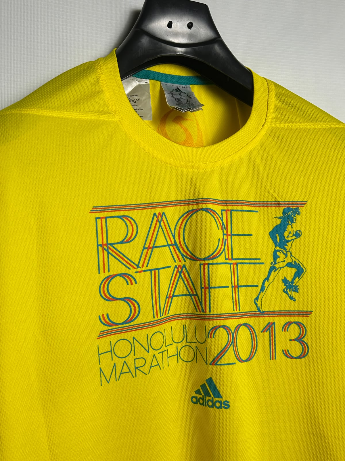 Adidas Big Logo Yellow Round Neck - XL