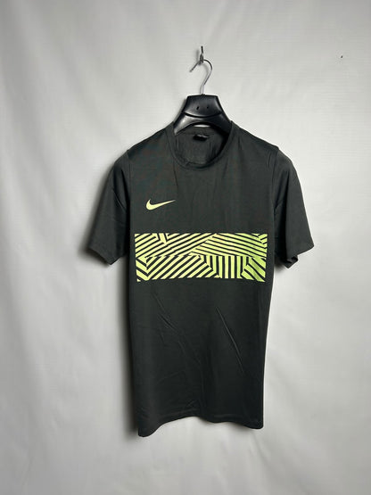 Nike Dri Fit Black Round Neck - Medium