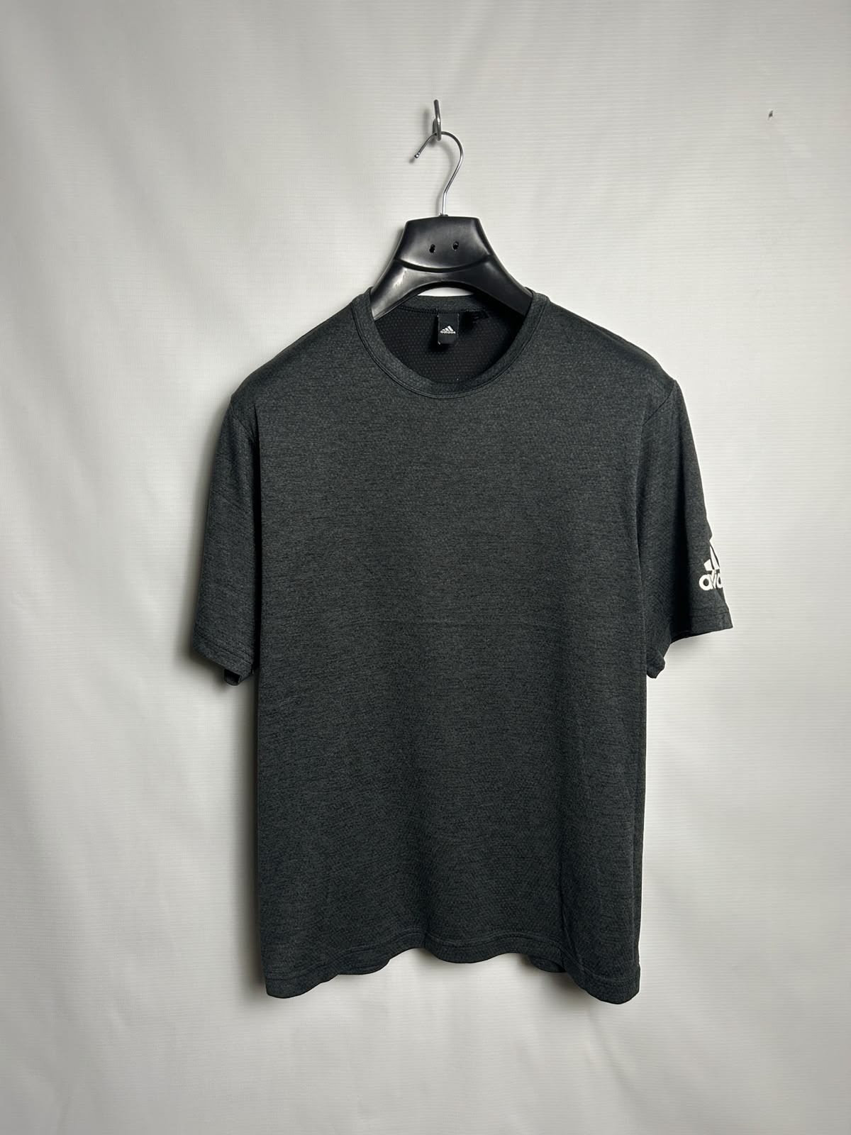 Adidas Black Round Neck - Medium