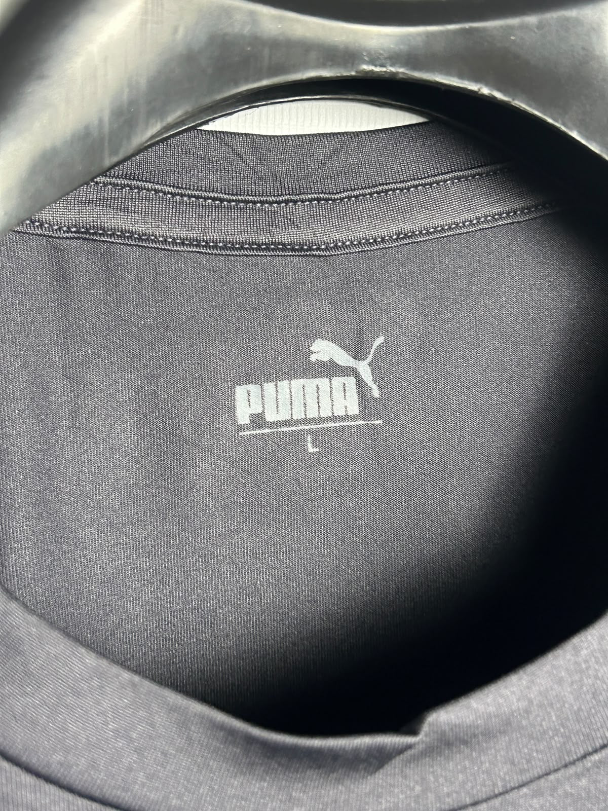 Puma Black Round Neck - Large