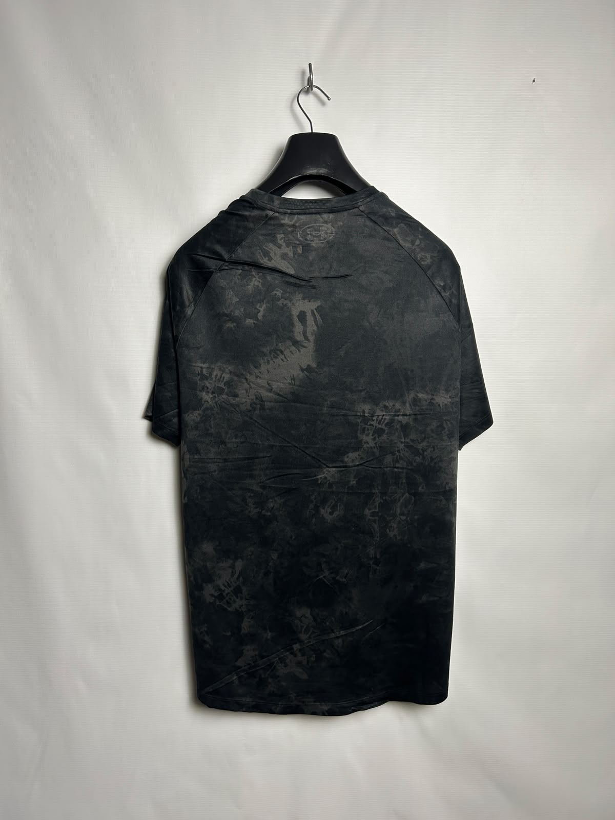 Under Armour Black Round Neck - XL