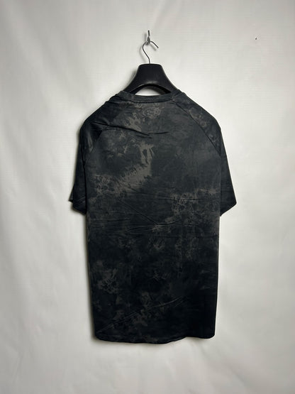 Under Armour Black Round Neck - XL