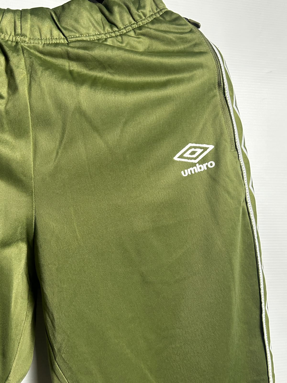 Umbro Olive Green - Medium