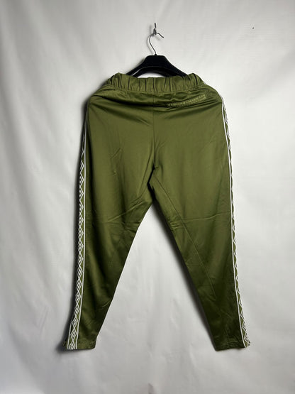 Umbro Olive Green - Medium