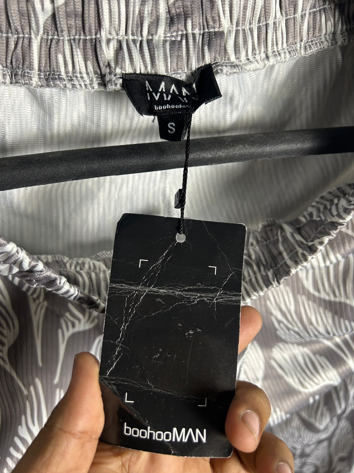 Boohoo Man Printed - Small