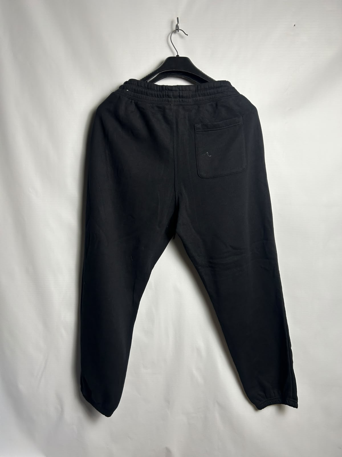 H&M Relaxed Fit Black - Medium