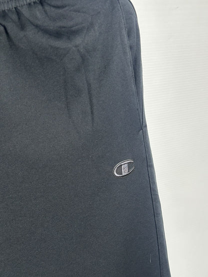 Champion Black - Small