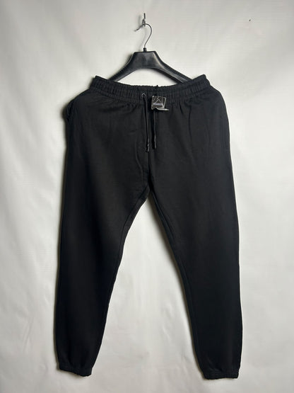 Peacocks Black - Medium