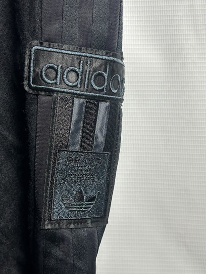Adidas Black - Medium