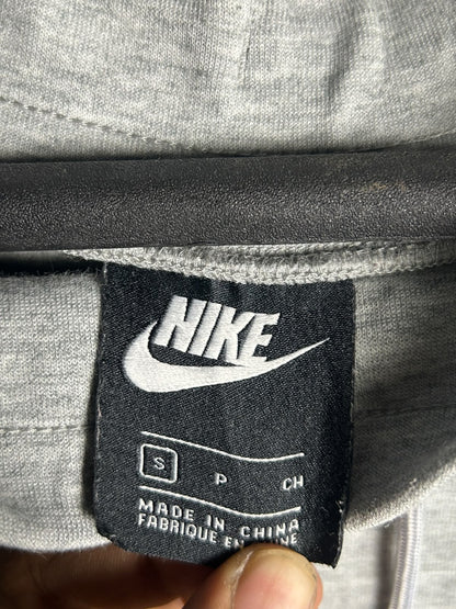 Nike Grey - Small