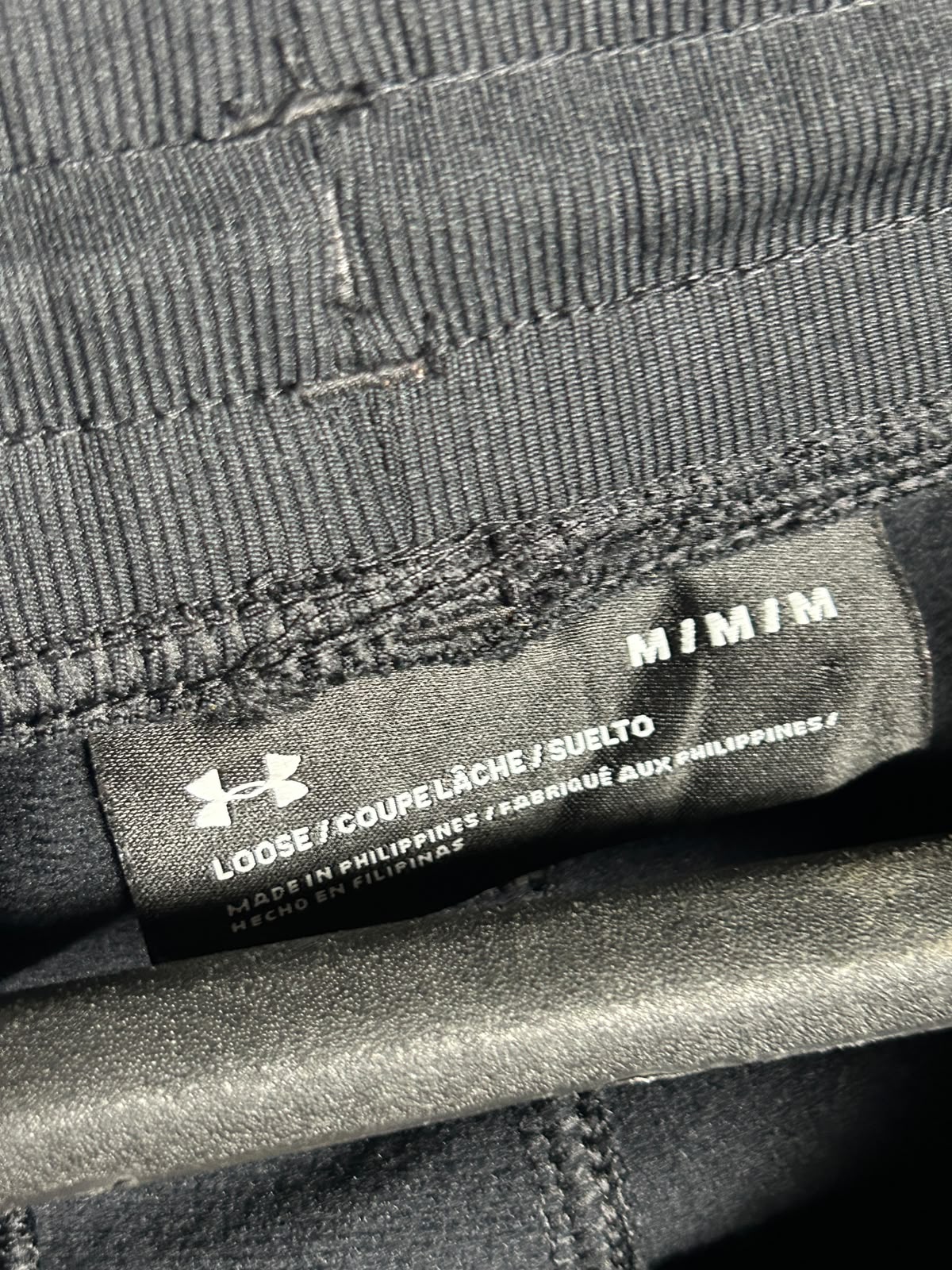 Under Armour Black - Medium