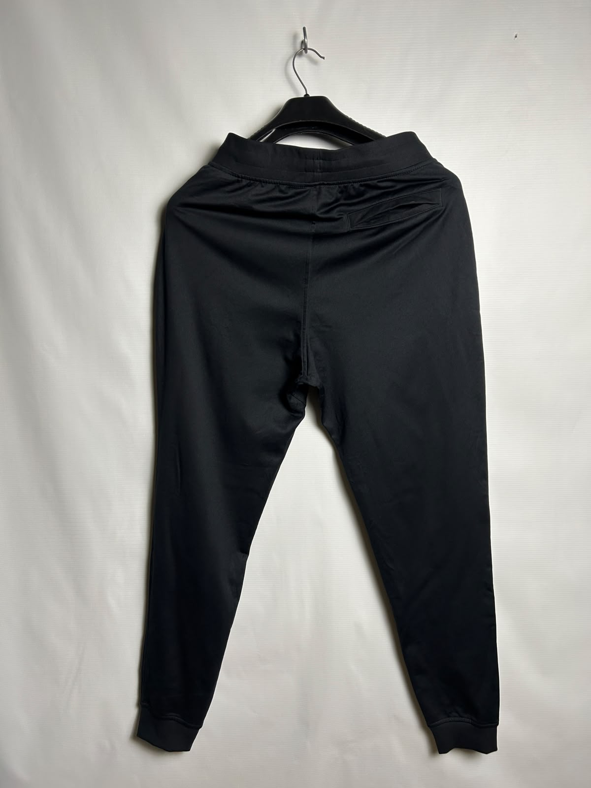 Under Armour Black - Medium