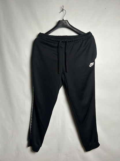 Nike Black - Large