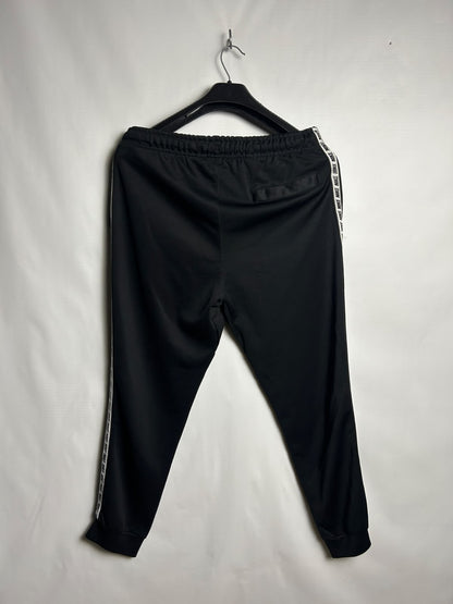 Nike Black - Large