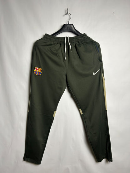 Nike Barca Olive Green - Large