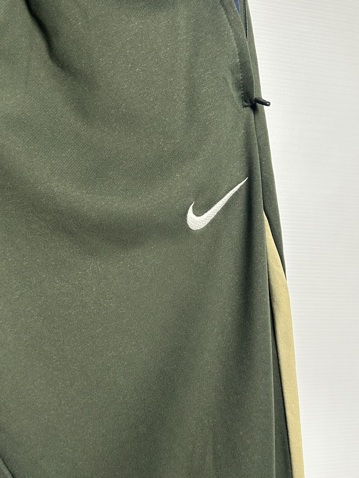 Nike Barca Olive Green - Large