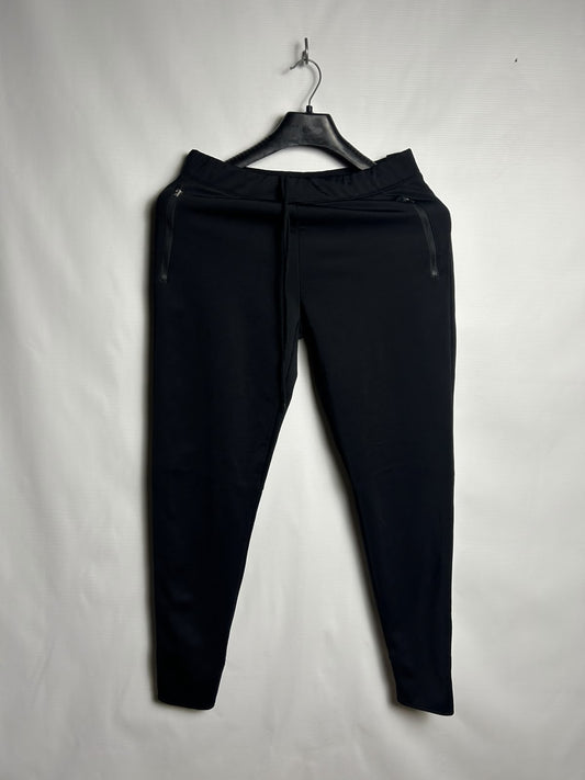 Uniqlo Black - Small