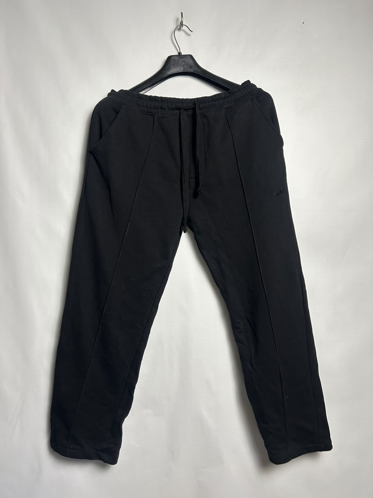 Pull&Bear Black - Medium