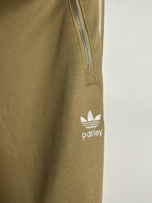 Adidas Parley Brown - Medium