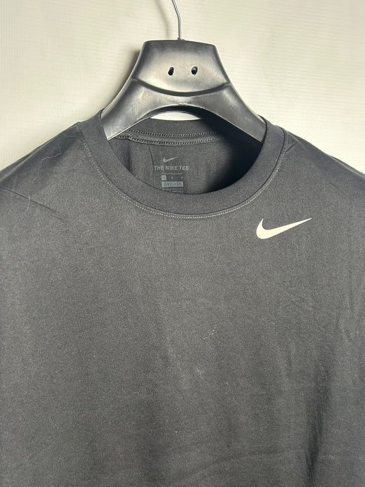 The Nike Tee Black Dri Fit Round Neck - Small