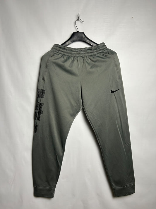Nike Therma Fit Green - Medium