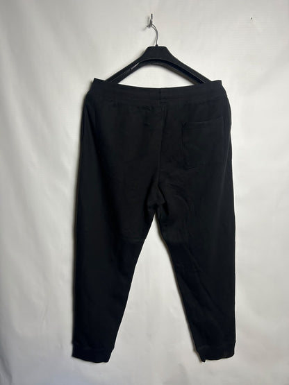 Uniqlo Black - XL