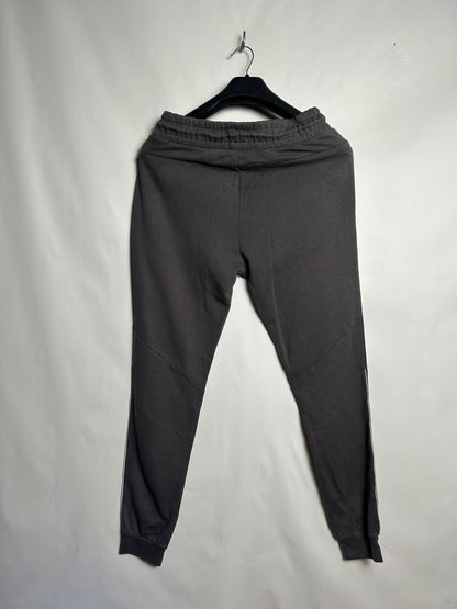 F&F Black - Small