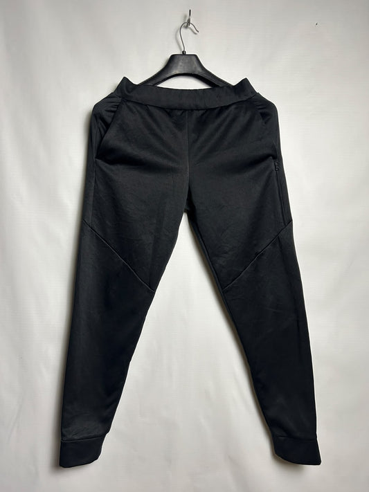 Champion Black - Small