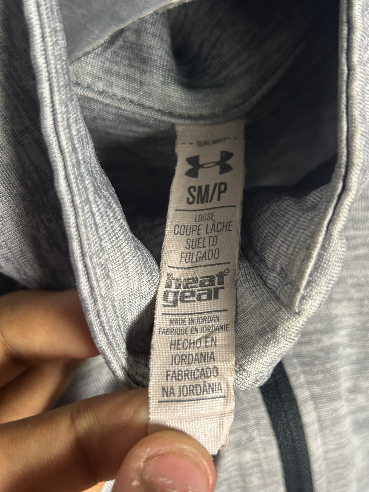 Under Armour Heat Gear Grey Full Sleeves Half Zip - Small