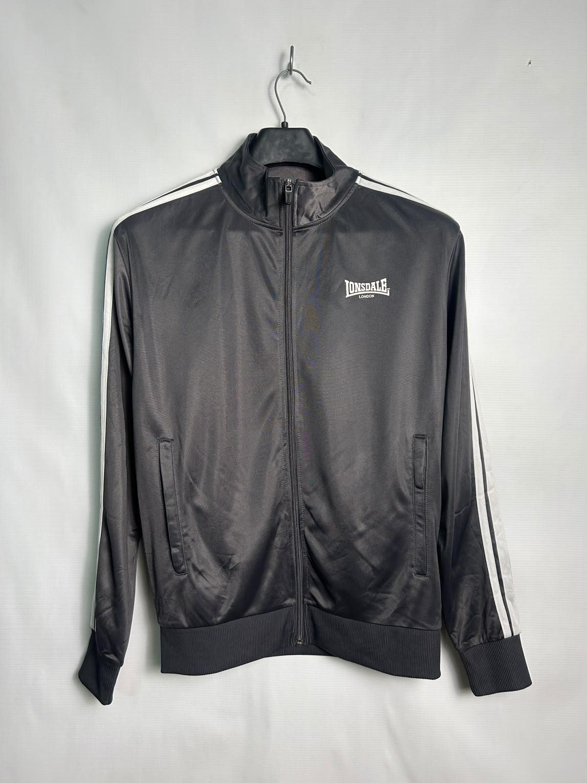 Lonsdale Black Zip Upper - XS