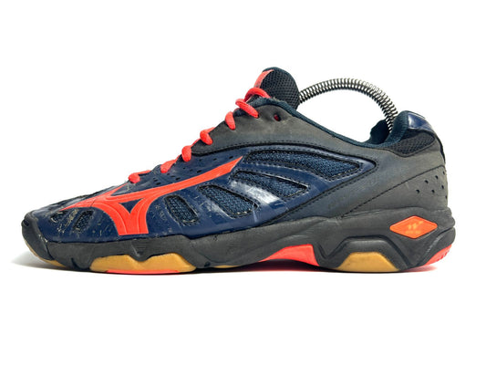 Mizuno Wave Volcano - EURO 40