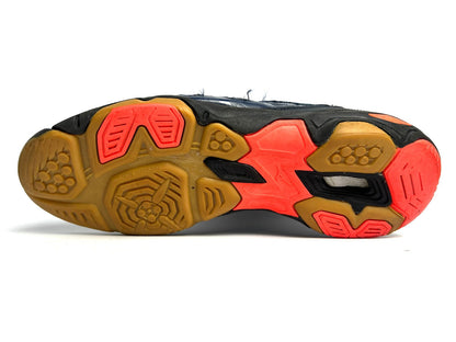 Mizuno Wave Volcano - EURO 40