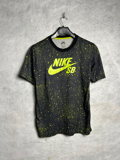 Nike Dri Fit Round Neck - XL