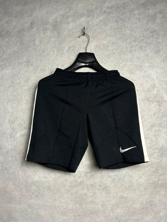 Nike Dri Fit Black - Small