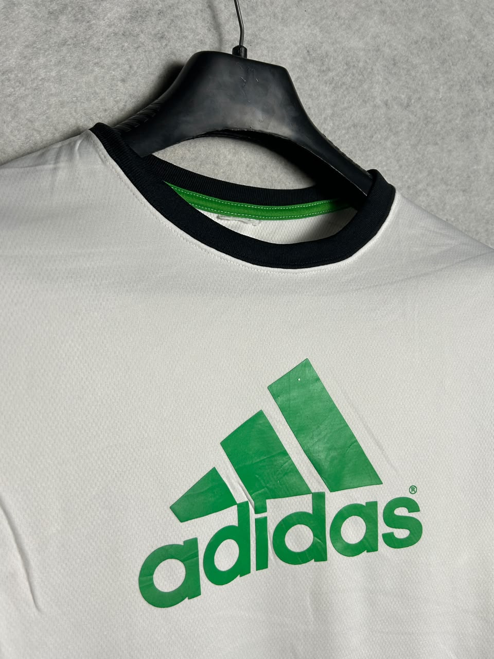 Adidas Big Logo White Round Neck - Large