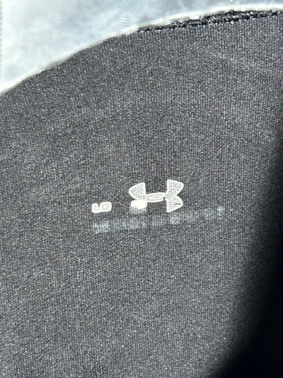 Under Armour Black - Large