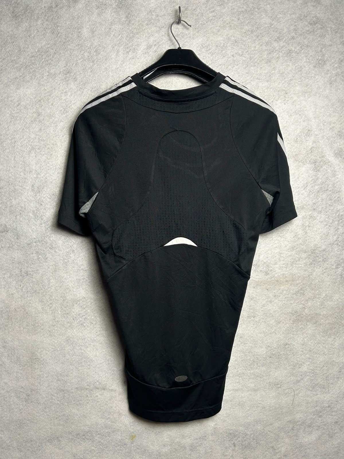 Adidas Black Round Neck - Medium