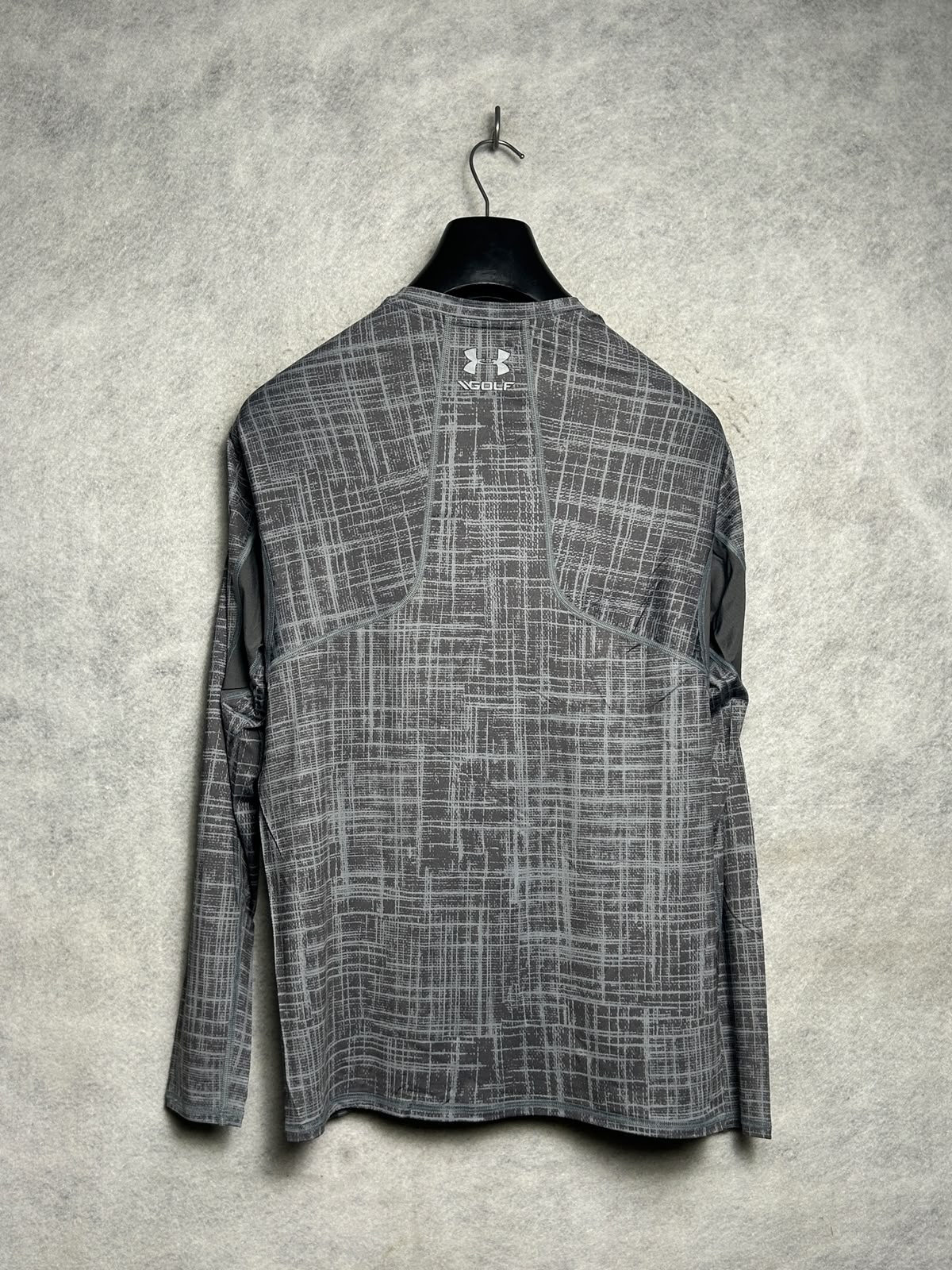 Under Armour Grey Full Sleeves V Neck - Medium