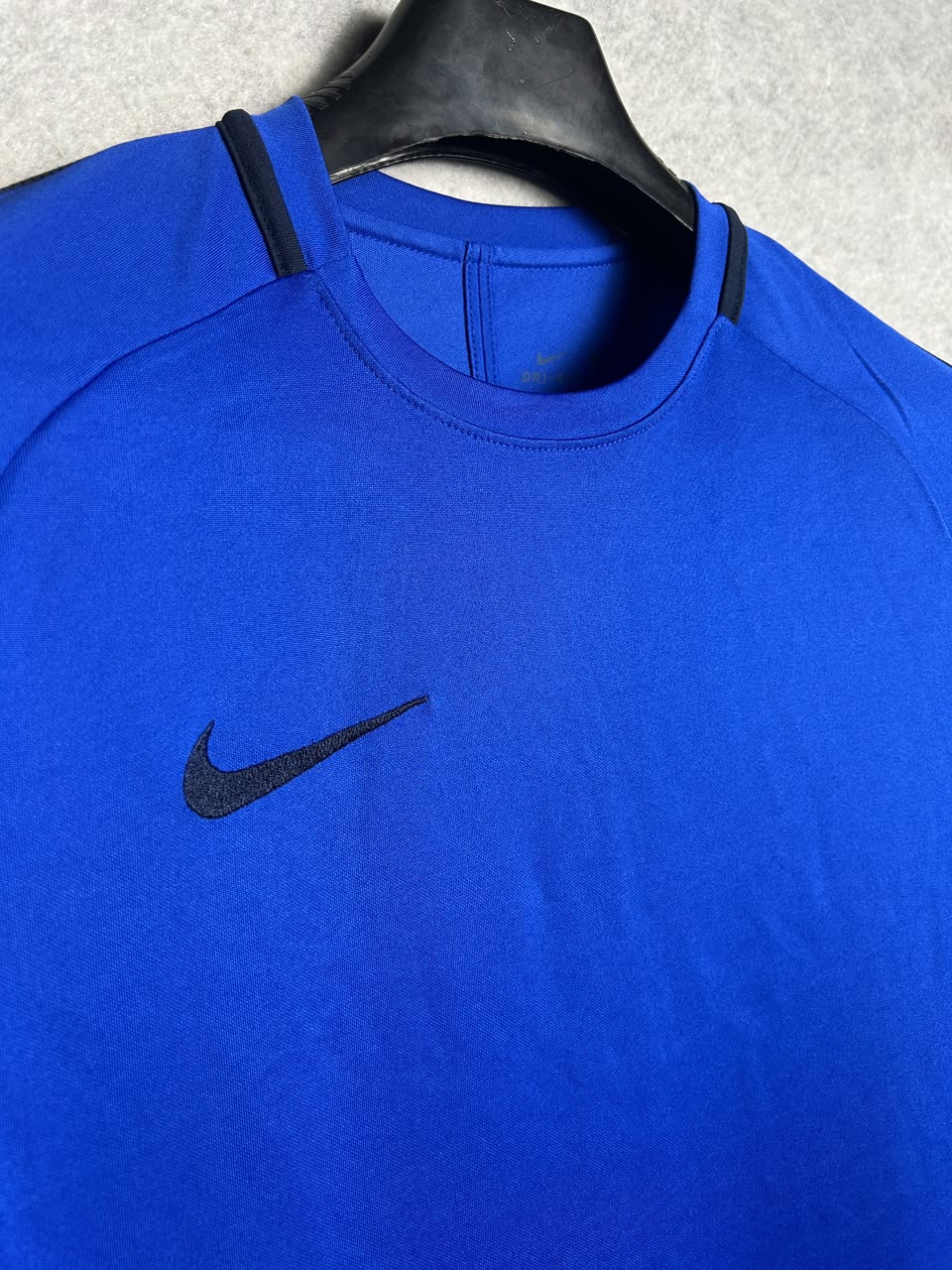 Nike Dri Fit Blue Round Neck - Large