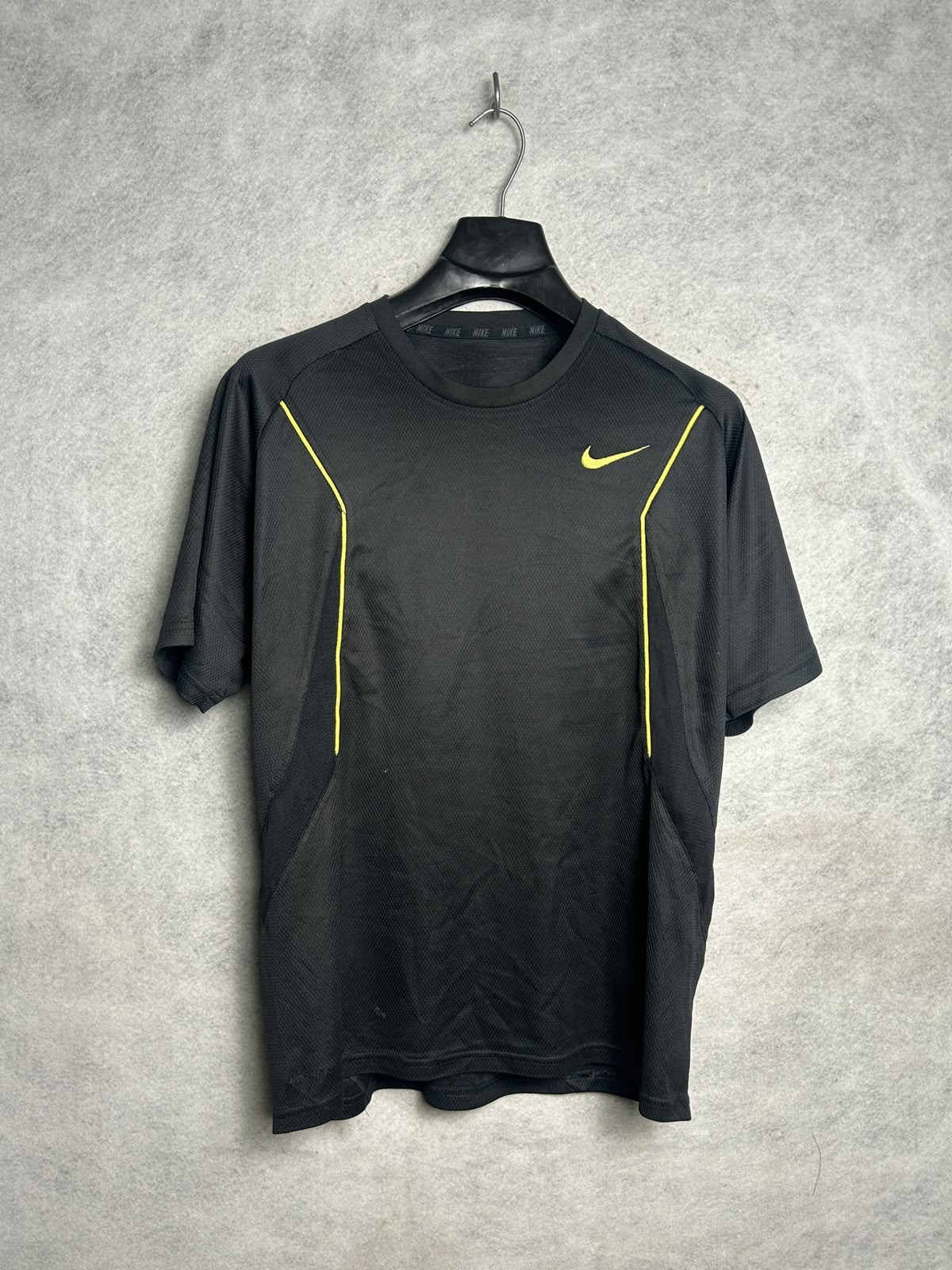 Nike Round Neck Black - Large