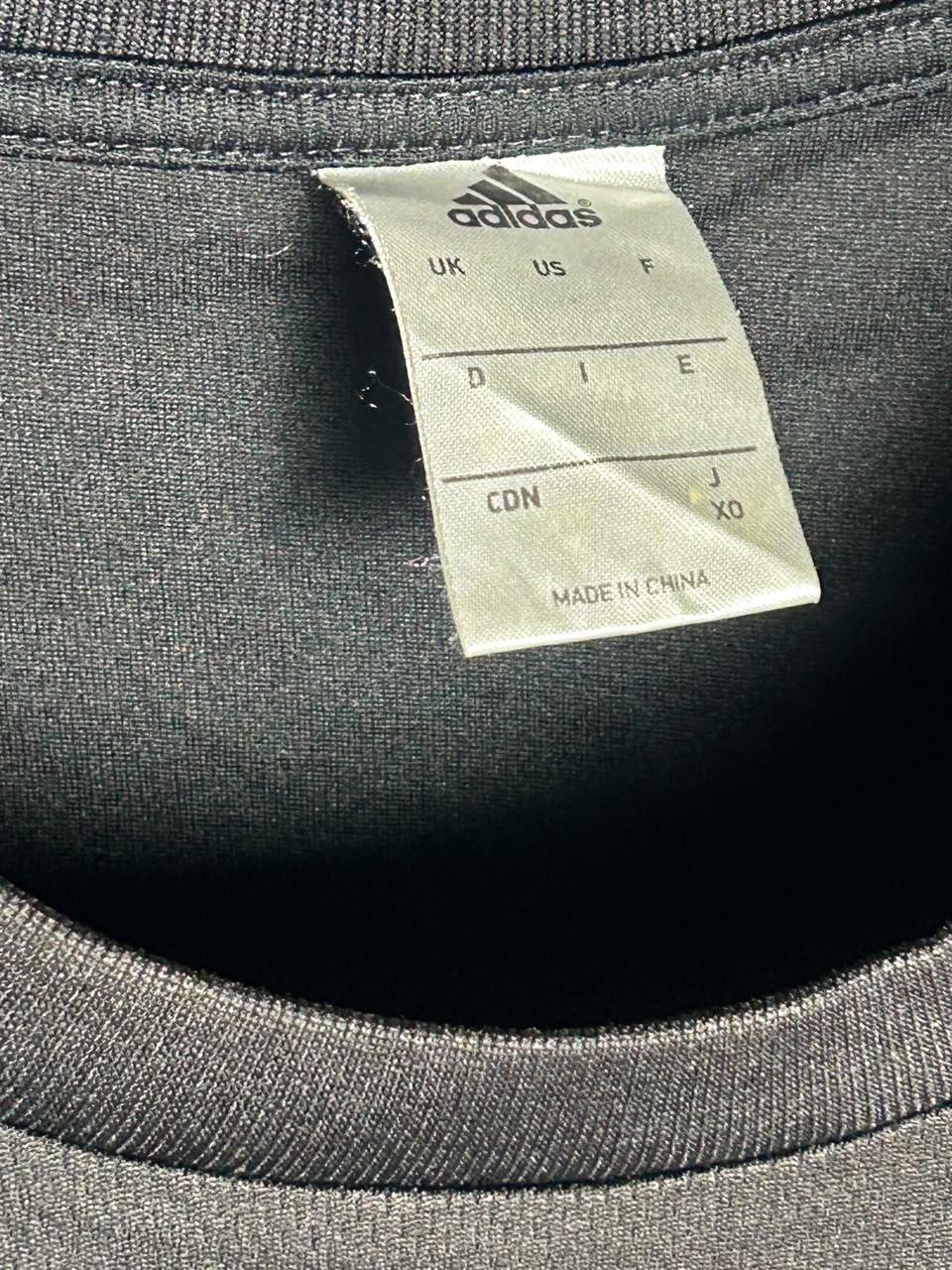 Adidas Black Round Neck - Large