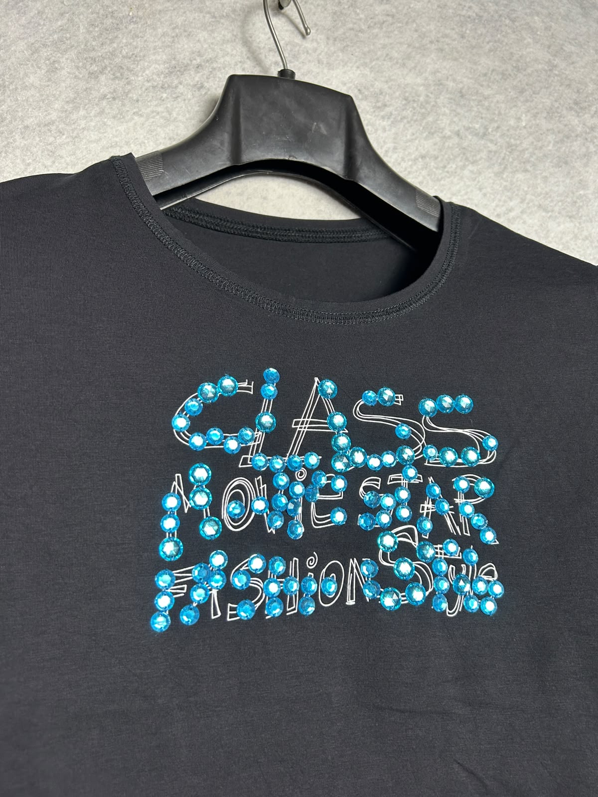 Fashion Star Round Neck - Large
