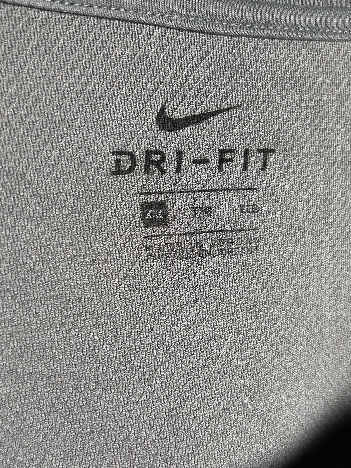 Nike Dri Fit Grey Round Neck - XXL