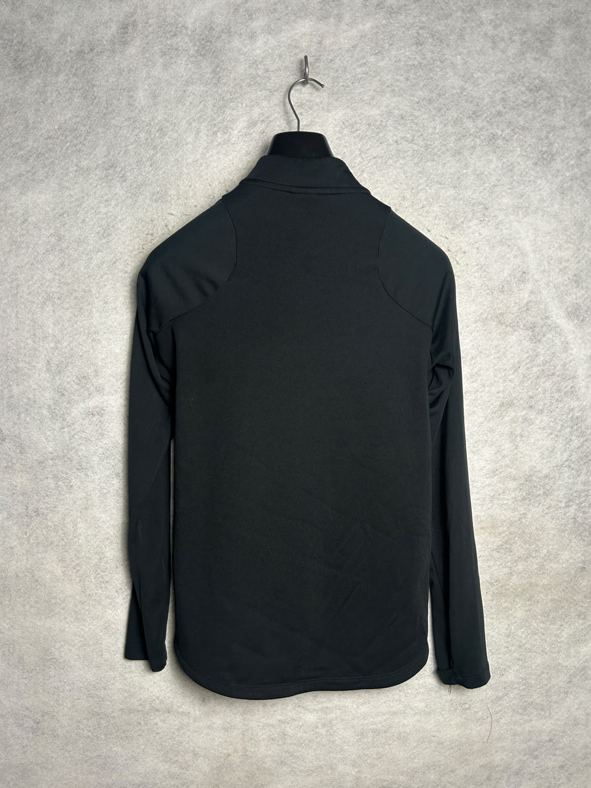 Nike Black Full Sleeves Half Zip - Medium