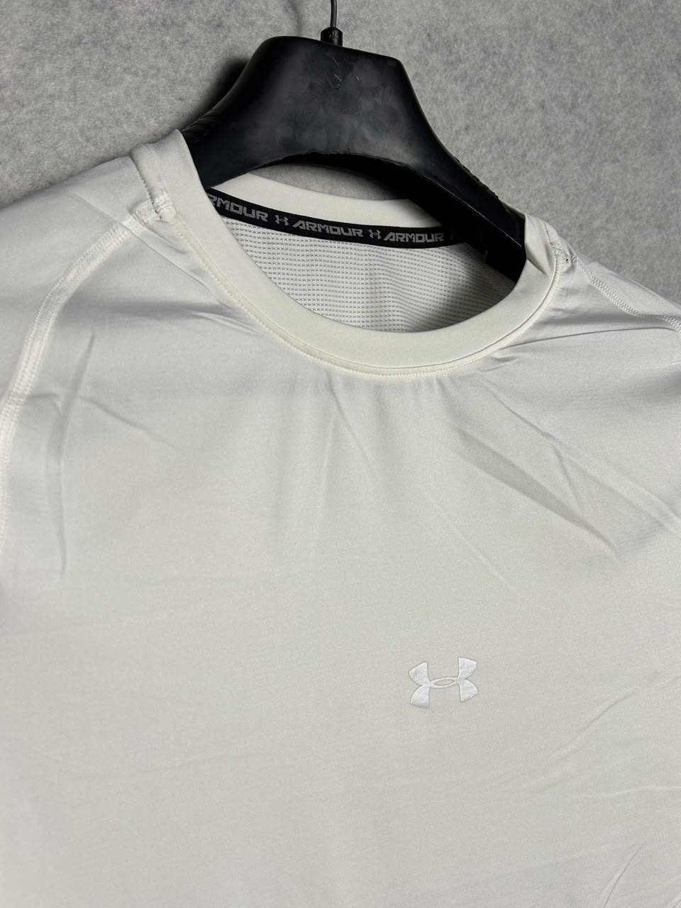 Under Armour White - Small