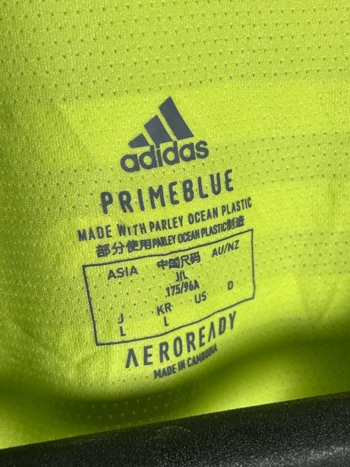 Adidas Neon Green Aeroready Round Neck Zip Tee - Large