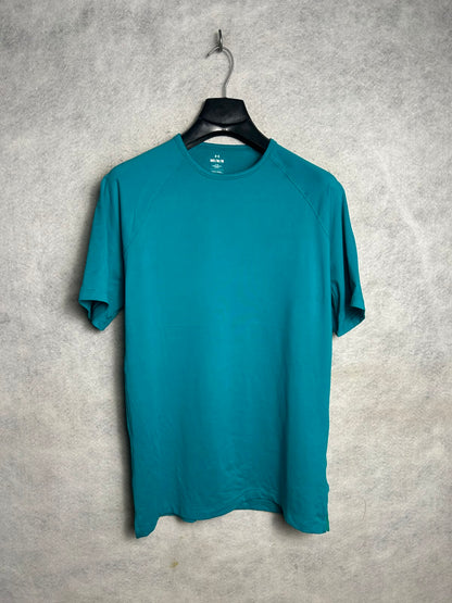 Under Armour Round Neck - Medium