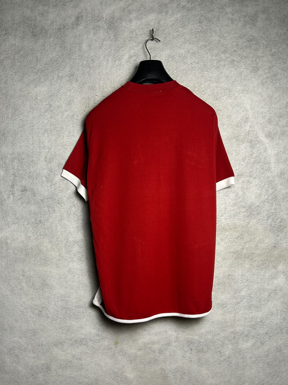 Reebok Red Round Neck - Large